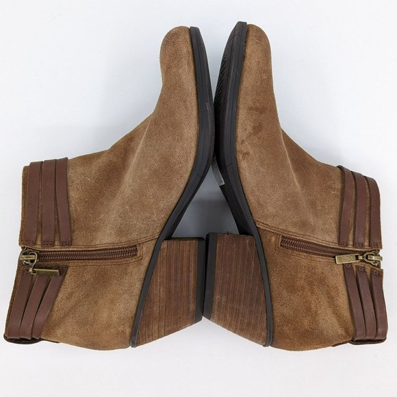 Clarks Gelata Ankle Booties 8 Sienna Brown Suede Leather Triple Buckle Side Zip - Picture 9 of 13